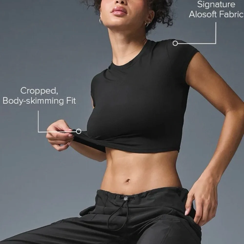 Brand New- Alosoft Crop Finesse Short Sleeve in Black 🖤 - Picture 3 of 14